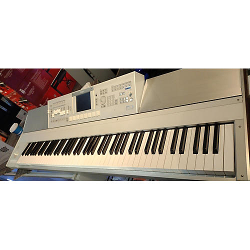 KORG Used KORG M3 88 Key Keyboard Workstation