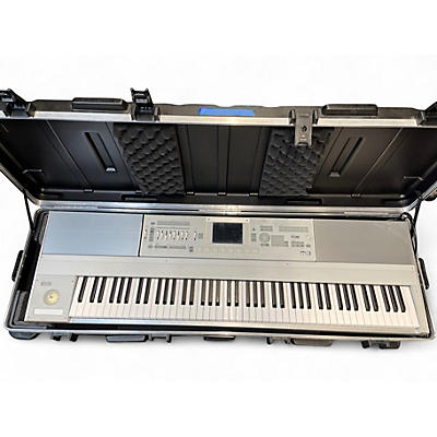 Used KORG M3 88 Key Keyboard Workstation