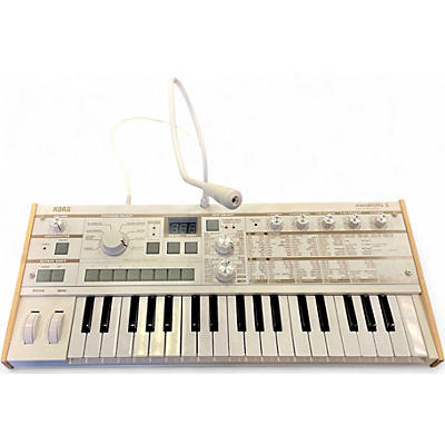 Used KORG Micro Korg 37 Key Synthesizer