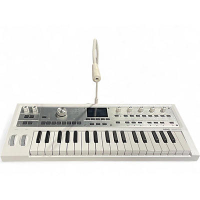 Used KORG Micro Korg 37 Key Synthesizer