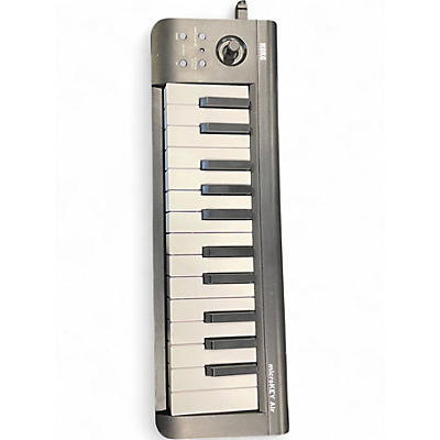 Used KORG MicroKey 25 USB MIDI Controller