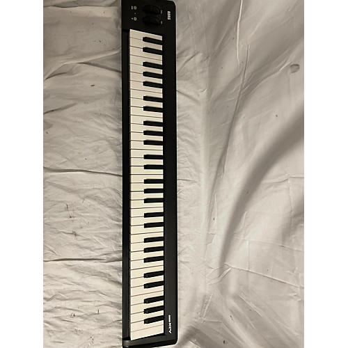 KORG Used KORG MicroKey 37 USB MIDI Controller