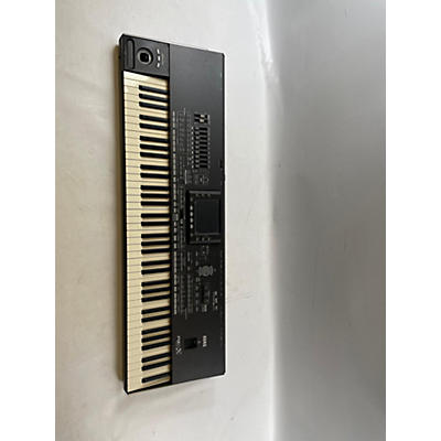 KORG Used KORG PA3X 76 Key Keyboard Workstation