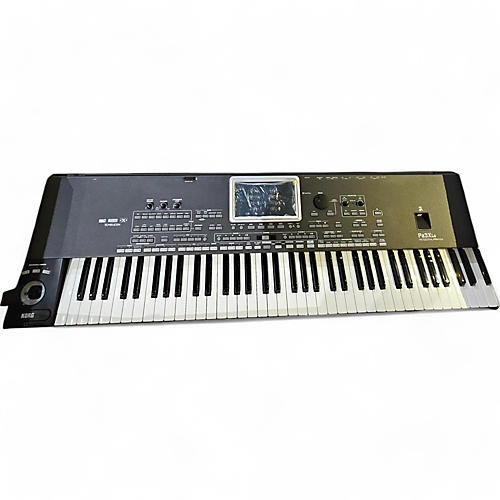 KORG Used KORG PA3X 76 Key Keyboard Workstation