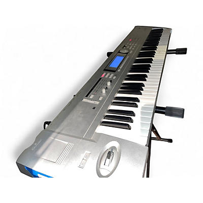 Used KORG Triton Le 88 Key Keyboard Workstation