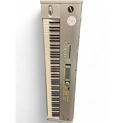 Used KORG Triton Le 88 Key Keyboard Workstation