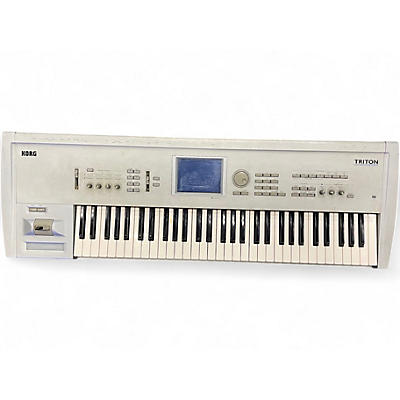 Used KORG Triton Studio 88 Key Keyboard Workstation