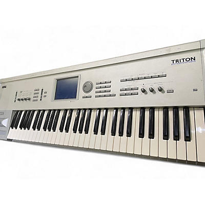 Used KORG Triton Studio 88 Key Keyboard Workstation