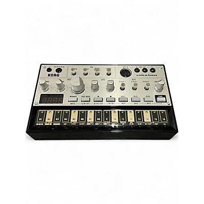 Used KORG VOLCA BASS Synthesizer