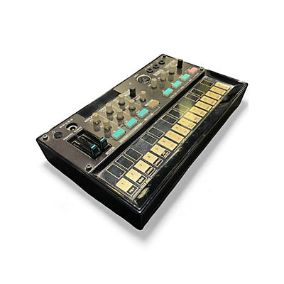 Used KORG VOLCA FM Synthesizer