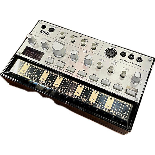 KORG Used KORG Volca Bass Synthesizer