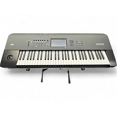 Used KORG nautilus 61 Keyboard Workstation