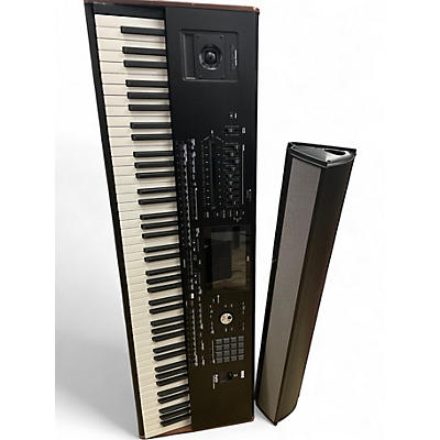 Used KORG pa5x Portable Keyboard