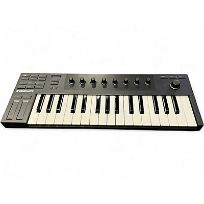 Used Komplete KONTROL M32 Keyboard Workstation