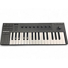 Used Komplete KONTROL M32 MIDI Controller
