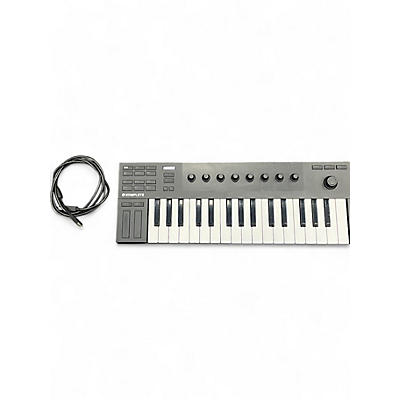 Used Komplete  KONTROL M32 MIDI Controller