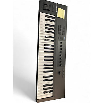 Used Komplete Kontrol A29 MIDI Controller