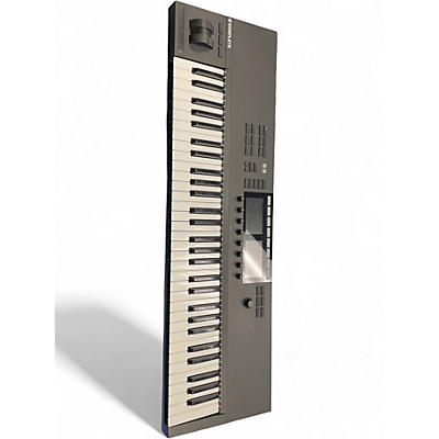 Used Komplete Kontrol S61 MIDI Interface