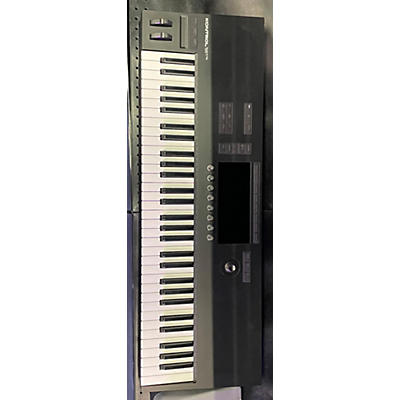 Used Kontrol S61 MK3 Keyboard Workstation