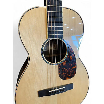 Used Larrivee P09 Parlor Natural Acoustic Guitar