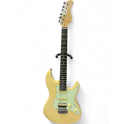 Used Larry Carlton S3 Antique White Solid Body Electric Guitar Antique White