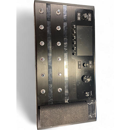 Used Line 6 Helix Effect Processor