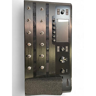 Used Line 6 Helix Effect Processor