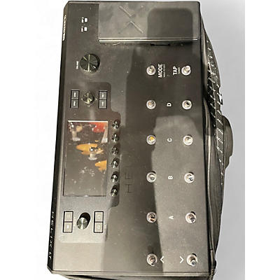 Used Line 6 Helix LT Effect Processor