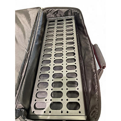 Used Livewire pb300 Pedal Board