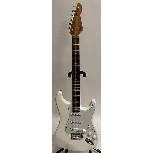 LsL Instruments Used LsL Instruments SATICOY ONE B22 White Solid Body Electric Guitar White