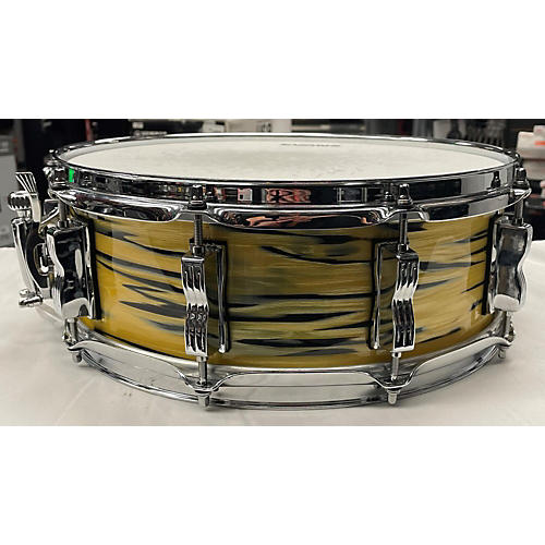 Ludwig Used Ludwig 14X5.5 Classic Maple Snare Drum Lemon Oyster Lemon Oyster 211