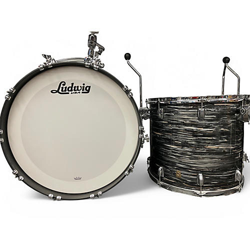 Used Ludwig 4 Piece Modern Classic Maple Black Oyster Pearl Drum Kit Black Oyster Pearl