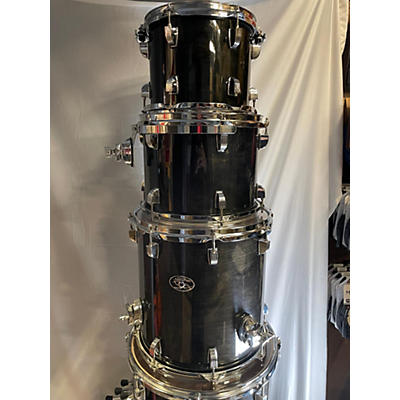 Ludwig Used Ludwig 5 piece Element Evolution Black Onyx Drum Kit