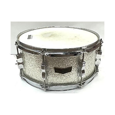 Ludwig Used Ludwig 6.5X14 Club Date Snare Drum Silver Sparkle