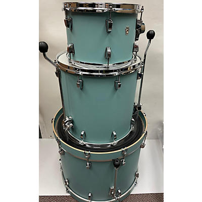 Ludwig Used  Ludwig NEUSONIC FAB POWDER BLUE