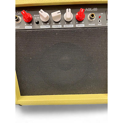 Used Lyx AGL-20 Guitar Combo Amp