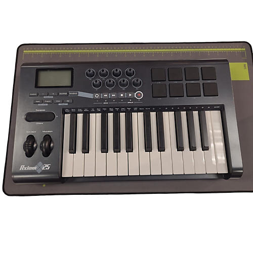 M-Audio Used M-Audio Axiom 25 Key MIDI Controller