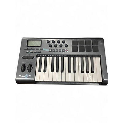 Used M-Audio Axiom 25 Key MIDI Controller