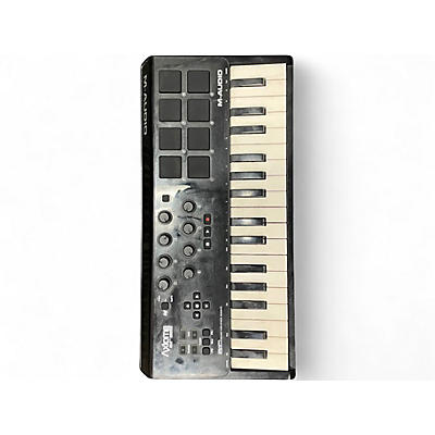 Used M-Audio Axiom Air Mini 32 MIDI Controller