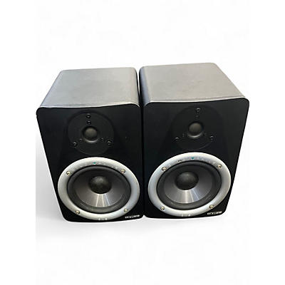 Used M-Audio BX5 Pair Powered Monitor