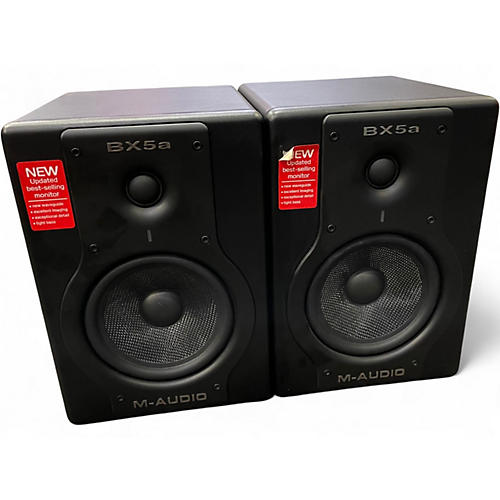 Used M-Audio BX5A Pair Powered Monitor
