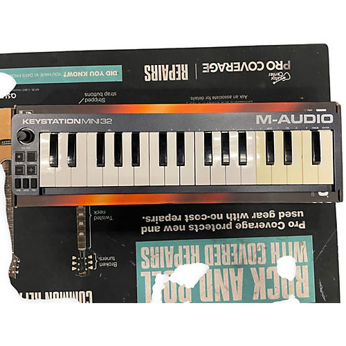 Used M-Audio KEYSTATION MINI 32 MIDI Controller