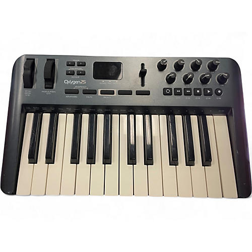 Used M-Audio Oxygen 25 Key MIDI Controller