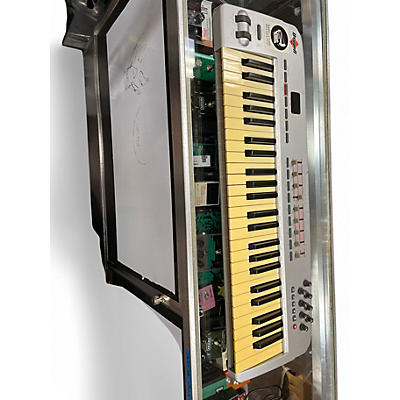 Used M-Audio Oxygen 49 Key MIDI Controller