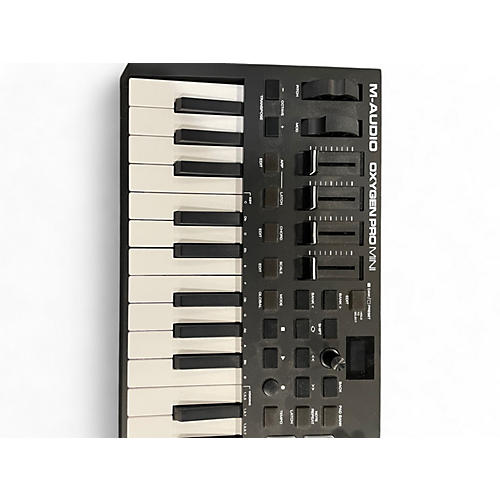 M-Audio Used M-Audio Oxygen Pro 25 MIDI Controller