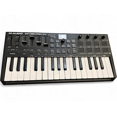 Used M-Audio oxygen pro mini MIDI Controller