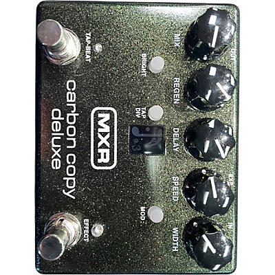 Used MXR Carbon Copy Deluxe Effect Pedal