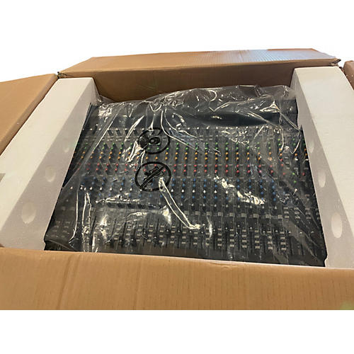 Used Mackie 3204VLZ4 Unpowered Mixer