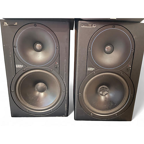 Used Mackie HR824 Pair Powered Monitor