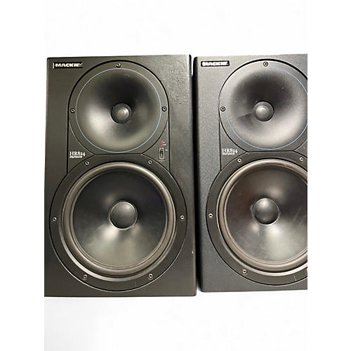 Used Mackie HR824 Pair Powered Monitor